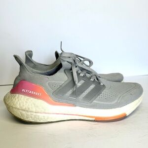 Adidas Ultraboost 21 Womens Running Shoes Size 9.5 Gray Screaming Orange Pink
